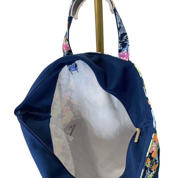 NWT Lilly Loves Disney Disney x Lilly Pulitzer Mickey & Minnie Mouse Canvas Tote - Picture 5 of 14